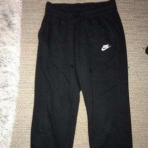 Womens nike crop sweatpants